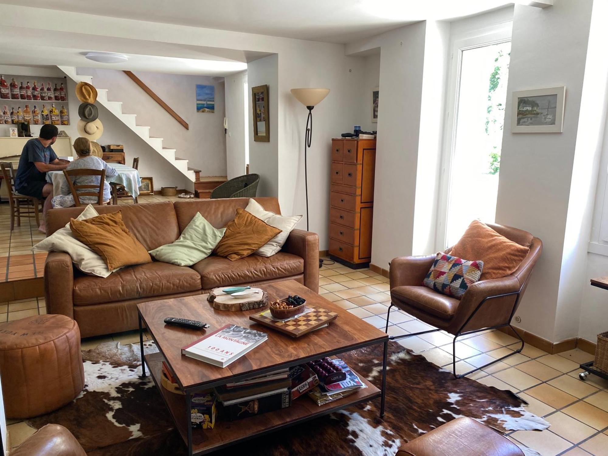 Gite La Maison De La Pimpine Lignan De Bordeaux Exteriör bild