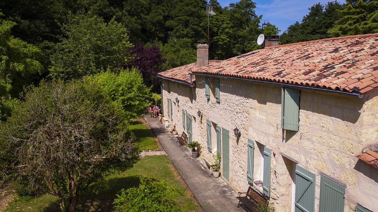 Gite La Maison De La Pimpine Lignan De Bordeaux Exteriör bild