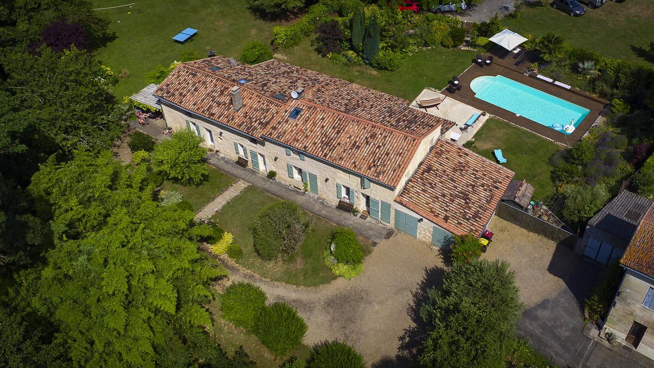 Gite La Maison De La Pimpine Lignan De Bordeaux Exteriör bild